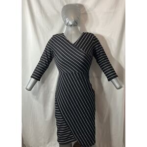 Homeyee Fashion Dress Women's Medium Black & White Striped Knee Length
